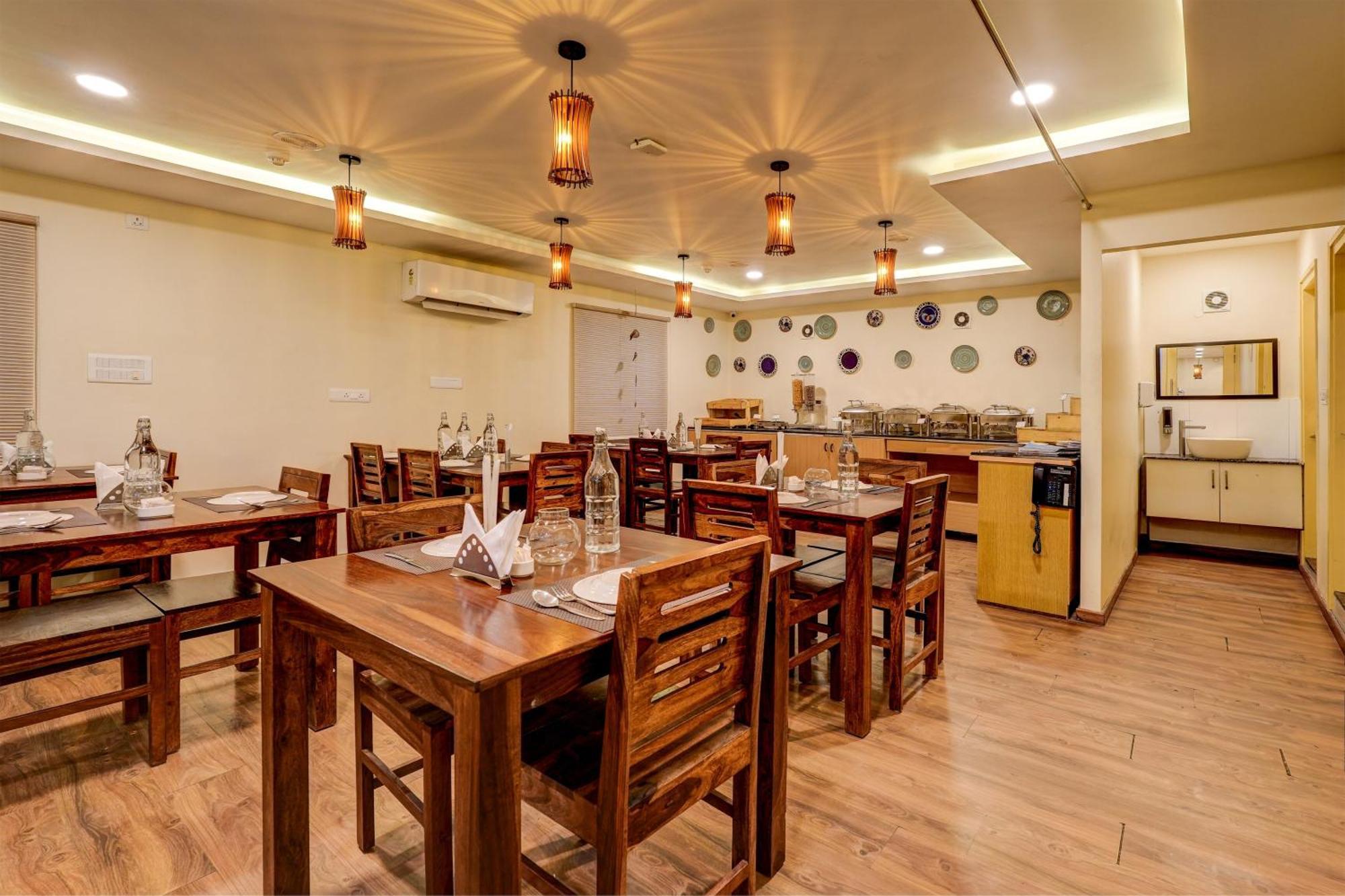 柑橘优质赫巴尔酒店-班加罗尔othpl酒店集团 外观 照片